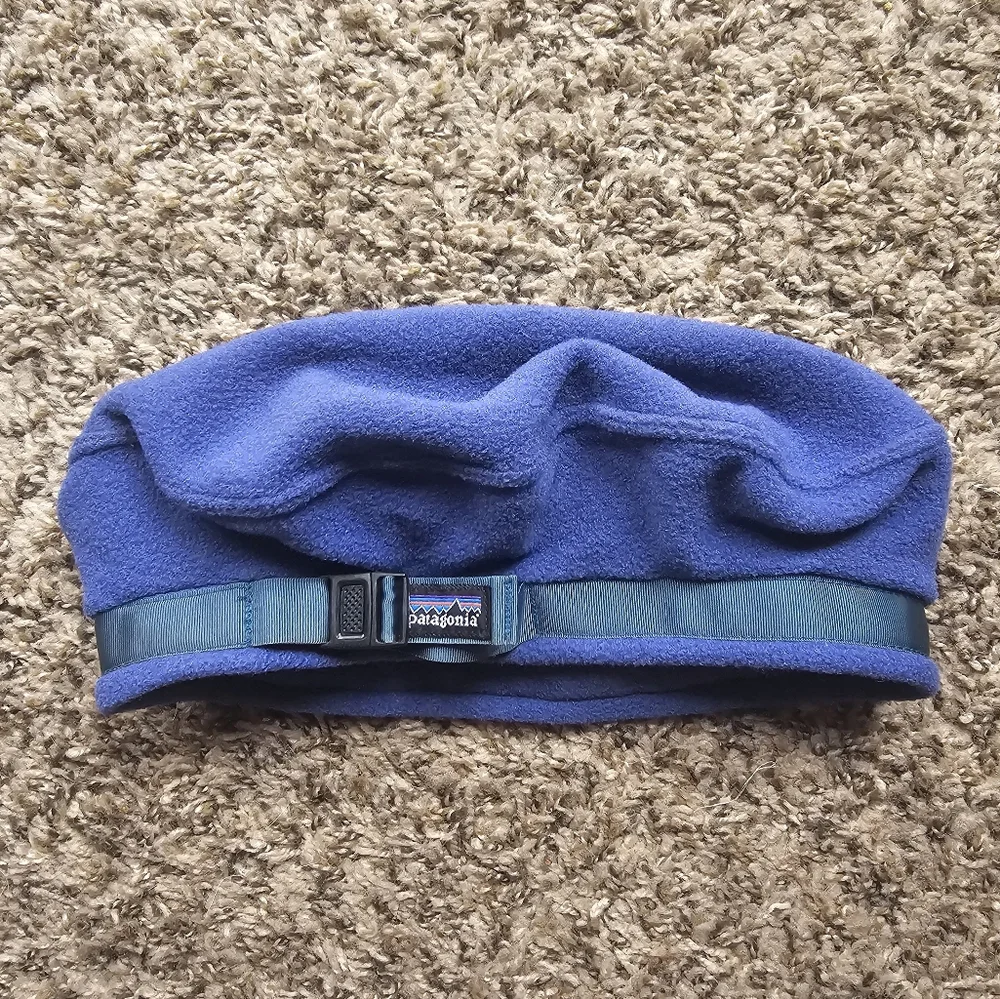 Patagonia blue lavander‎ green strap warm hat kids L